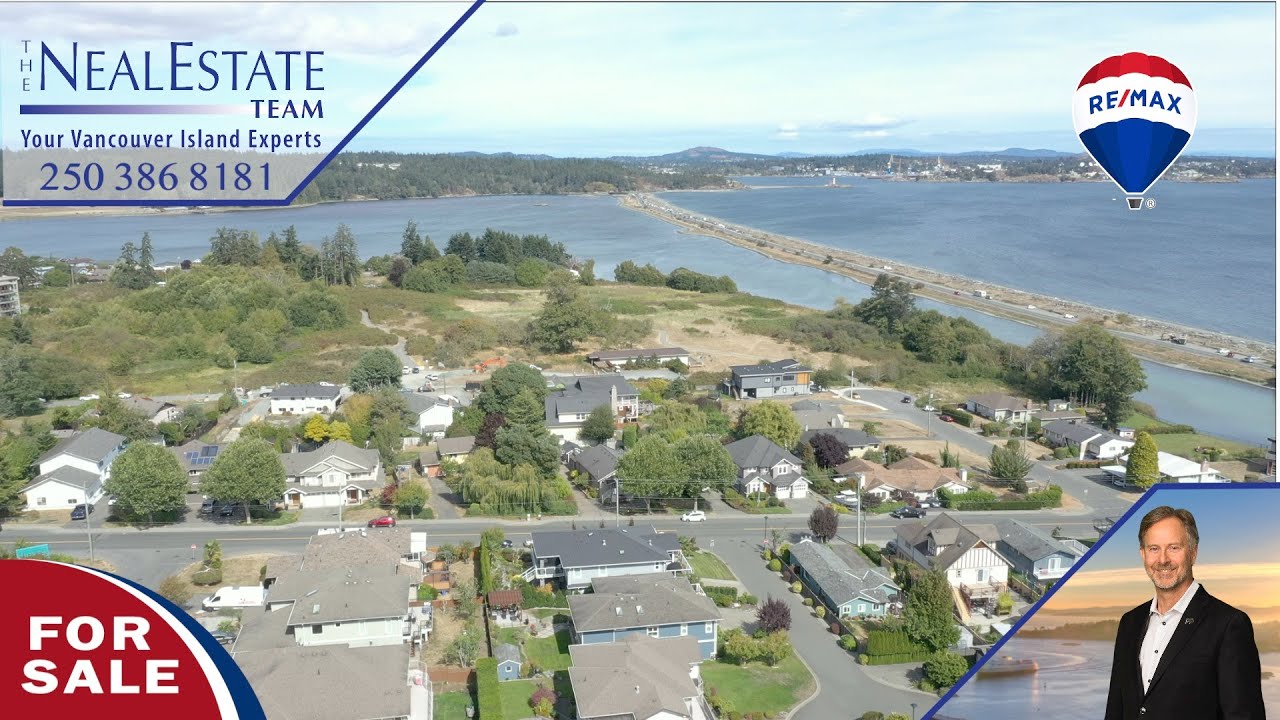 3316 Lanai Lane a Stunning ocean view custom 2006 home, Esquimalt
