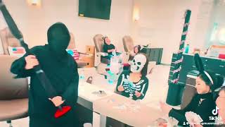 Grand Nails Bar trailer Halloween