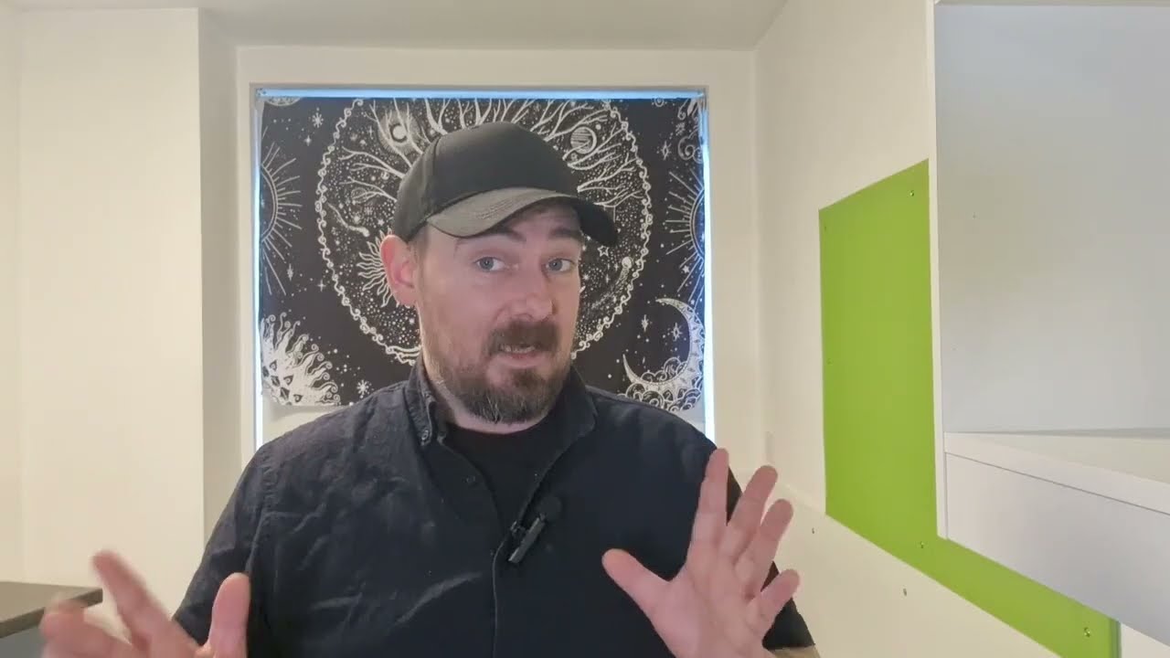 Стрельцы ♐️ Они чувствуют себя застрявшими и хотят связаться с вами, Стрельцы!! | Любовное чтение...