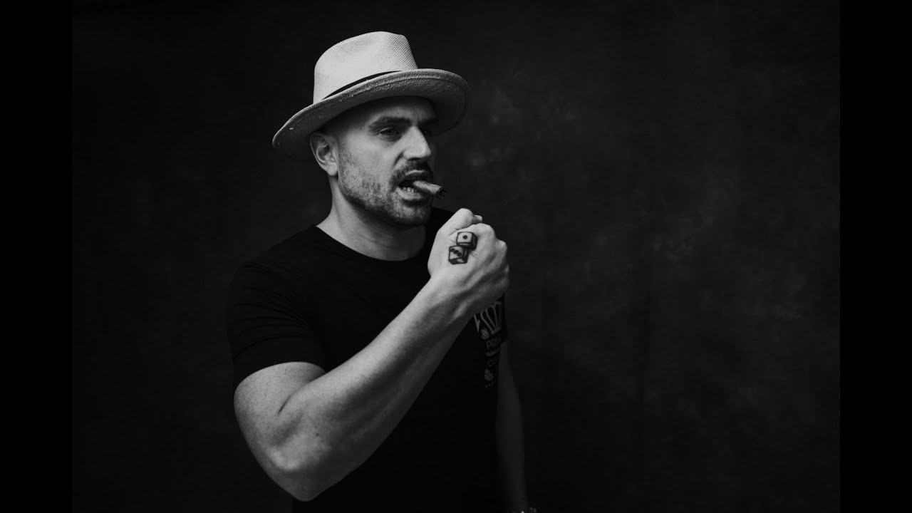 How To Light a Cigar -Torch, Soft Flame, 3 Match &  other Ways to Light a Cigar