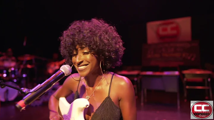 Susan Carol performs w/ Live Band on Classroom Con...