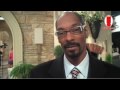 Capture de la vidéo Snoop Dogg And Carl Weathers From The Set Of Brothers