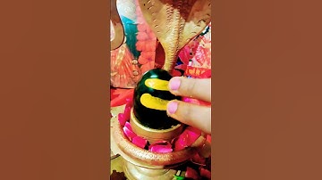 इस तरह त्रिपुण्ड लगाना चाहिए तो शिव🌿🔱🌿 स्वीकार करते है🔱#pandit_pradeep_ji_mishra #shorts #subscribe