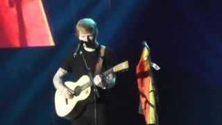 8/16 Ed Sheeran - Tenerife Sea (Live @ O2 World, Hamburg, 06.11.2014)