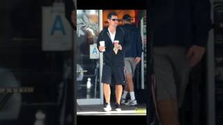 Famous Nick Lachey Grabs Coffee After Welcoming Baby Phoenix Profile