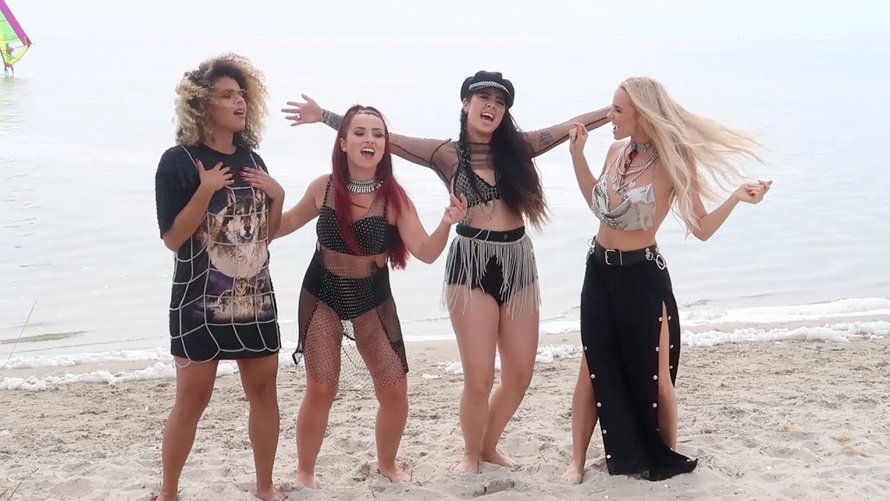 BIJNA DE BOOT GEMIST BIJ DE OPNAME VAN DE GRLBND VIDEOCLIP - DENISE KROES VLOG #66