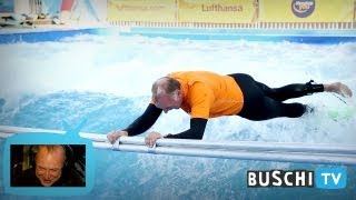 Buschi entdeckt... Eisbachsurfen