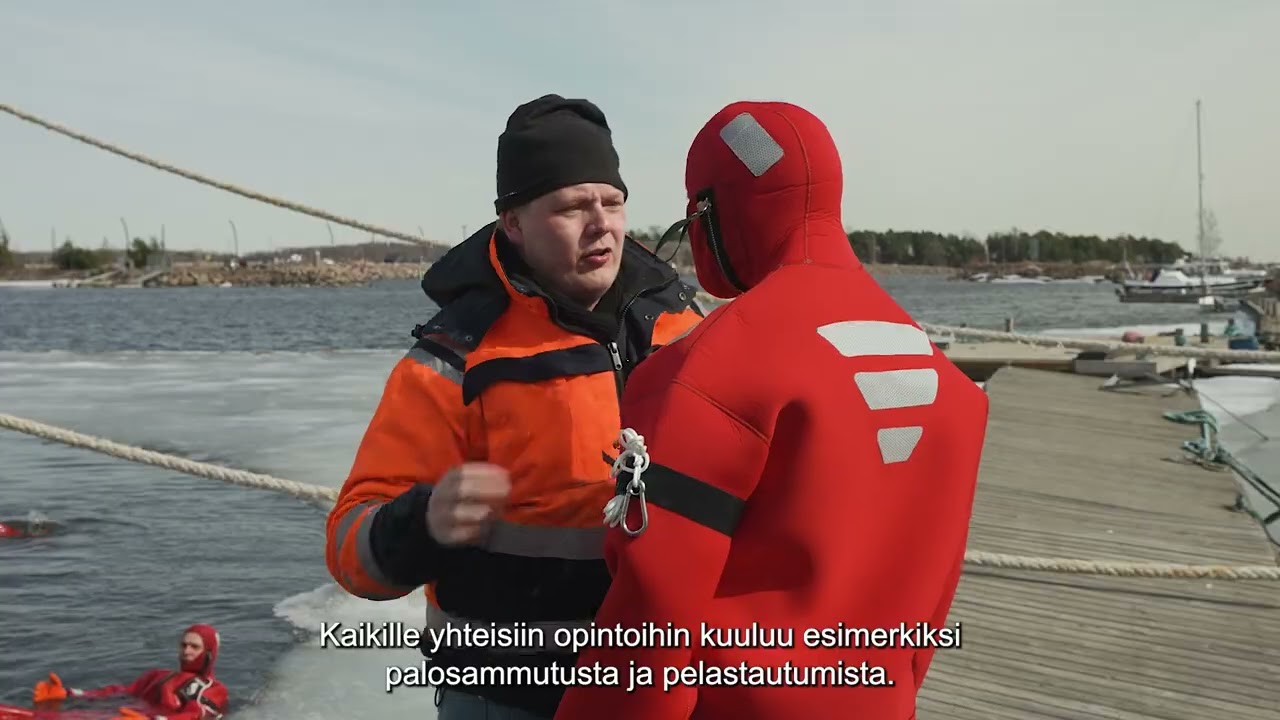 Opiskele merenkulku ja satama-alaa Ekamissa