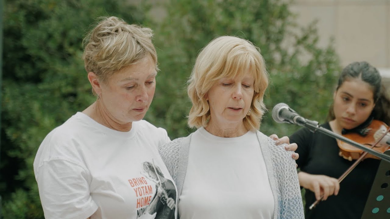 אולפנת חורב ירושלים | תפילת המונים עם איריס חיים, מי שברך לשלום חיילי צה