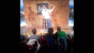 FIVE FUNNY MINUTES  DAMON WILLIAMS