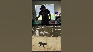 WHAT IS THIS!?!?!?! #gaming #Mods #callofduty #pavlov #VR