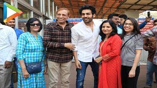 Kartik Aaryan visits Siddhivinayak Temple for Blessing with family