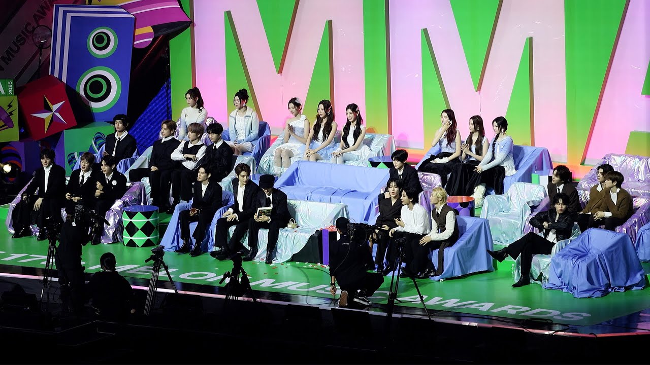 Idols reaction to 10CM (십센치 무대 보는 하츠투하츠 라이즈 엔시티위시 보이넥스트도어 지코) 직캠 | MMA • 251220