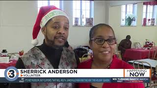 One community spreads holiday cheer, shows that 'experience outweighs gifts'