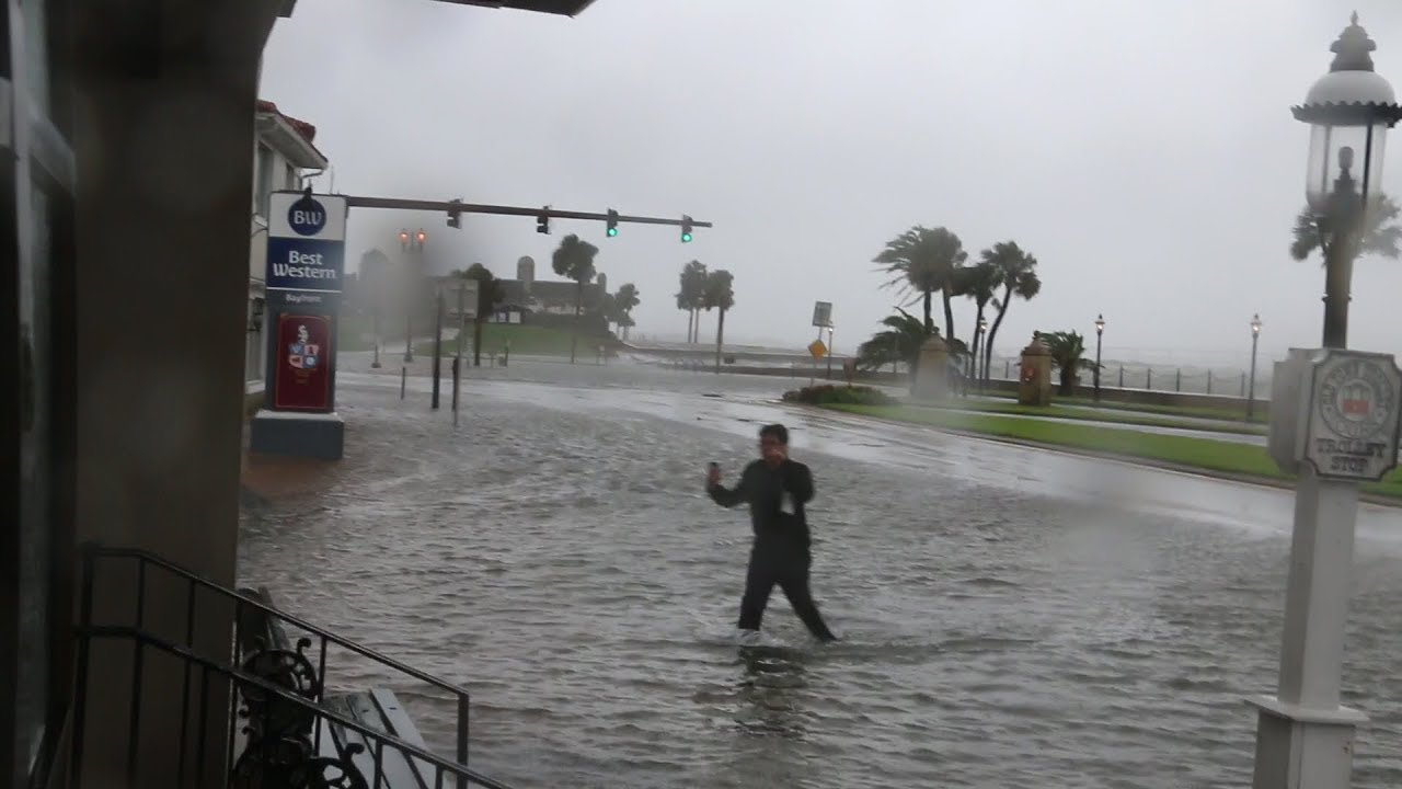 Footage Of Hurricane Irma Flooding St Augustine 9 10 17 Downtown Slammed Update Youtube