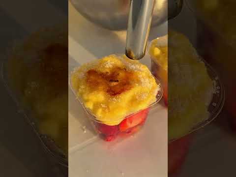 لو طلبت حلو اطلب فراولة برولية 