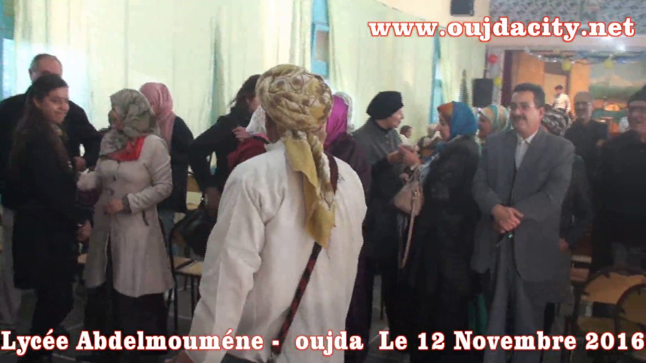 ثانوية عبد المومن التأهيلية  بوجدة : 60 دقيقة من الزمن الدهبي ...وقائع  حفل تكريم المتقاعدين