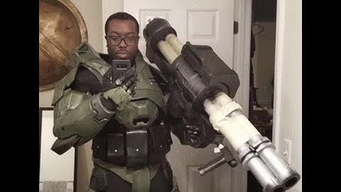 Splitgate but its like I am playing against recruit bots