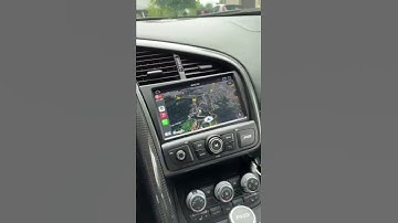 Audi R8 new screen Apple Carplay