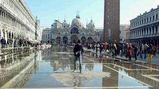 Devilstick tricks in Venedig