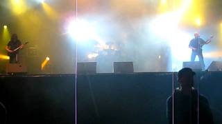 Coroner (Live Hellfest 2011) - Status Still Thinking / Metamorphosis (pt. 03/09)