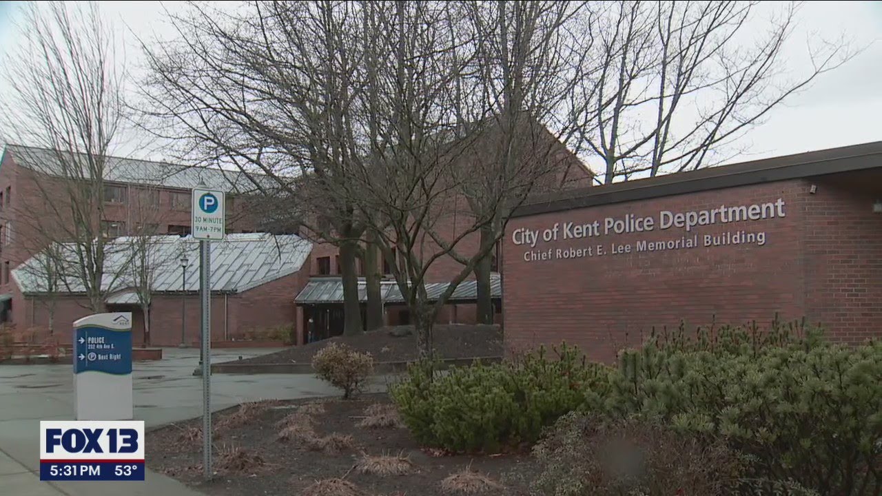 Kent police chief fields questions over assistant's Nazi insignia, calling for resignation | FOX 13