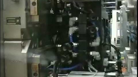 IMDECOL IML U shape side entry 6 cav robot for plastic container