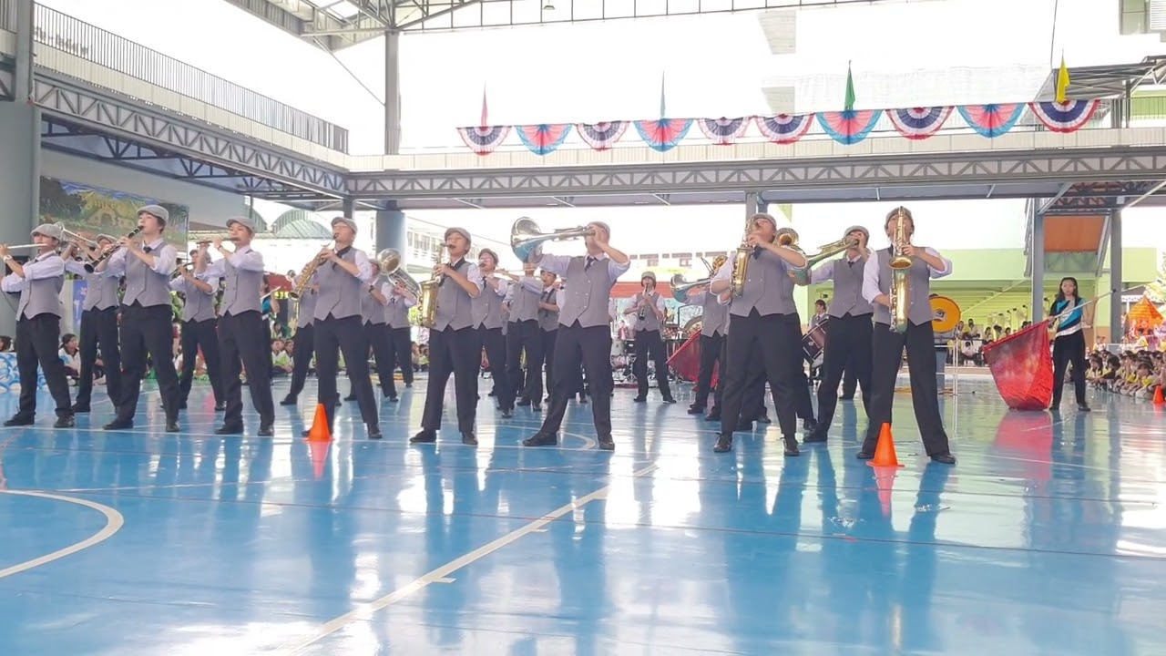 การแสดงวงโย งานกีฬาสีนารีวุฒิ 2023