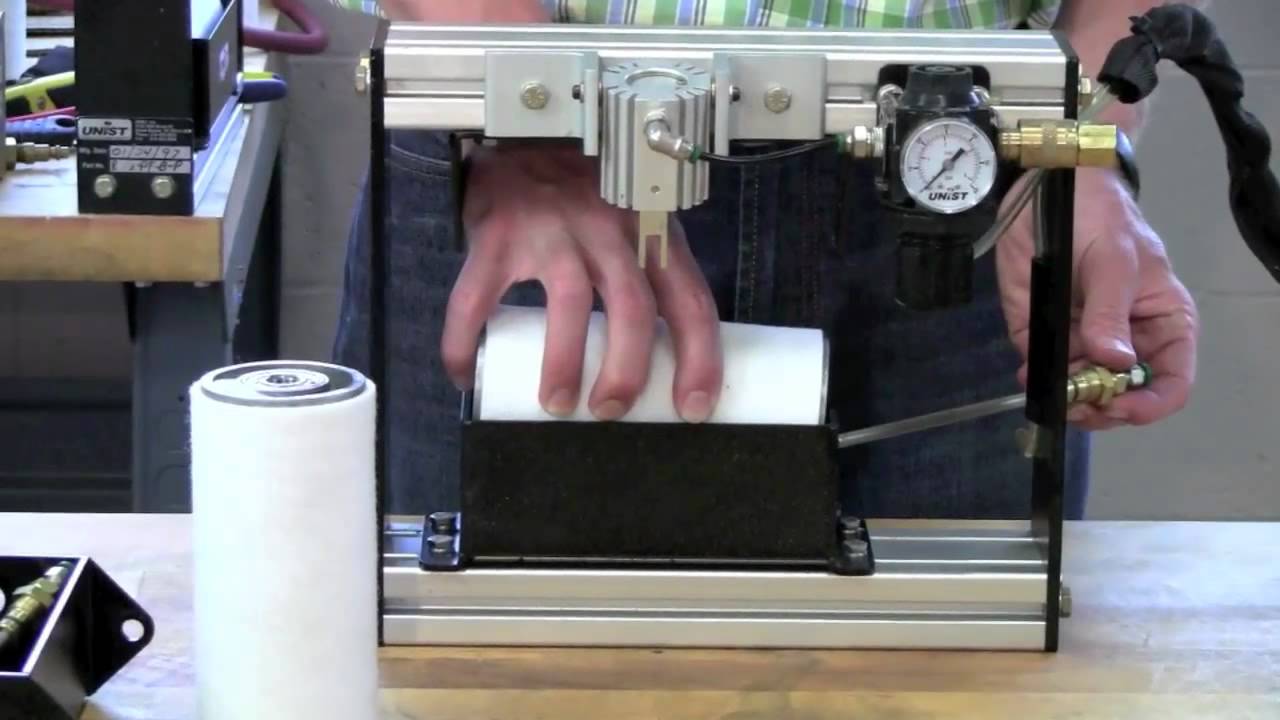 Changing Roller Covers On Uni-Roller® Systems Changing Roller Covers On Uni-Roller® Systems