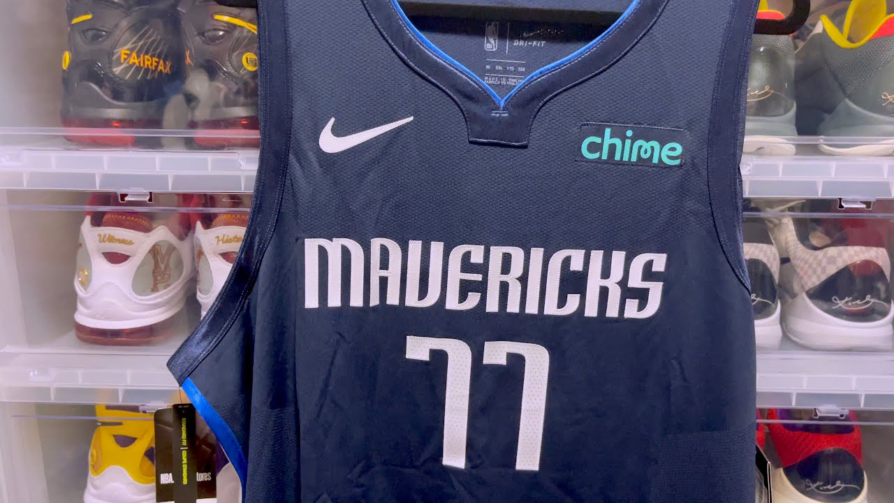 JORDAN Luka Doncic Mavericks Statement Edition 2020 NBA Swingman