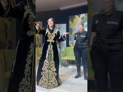 افضل عرس سطايفي الصالة كلها تغن ي مولات الزين مع منال حدلي