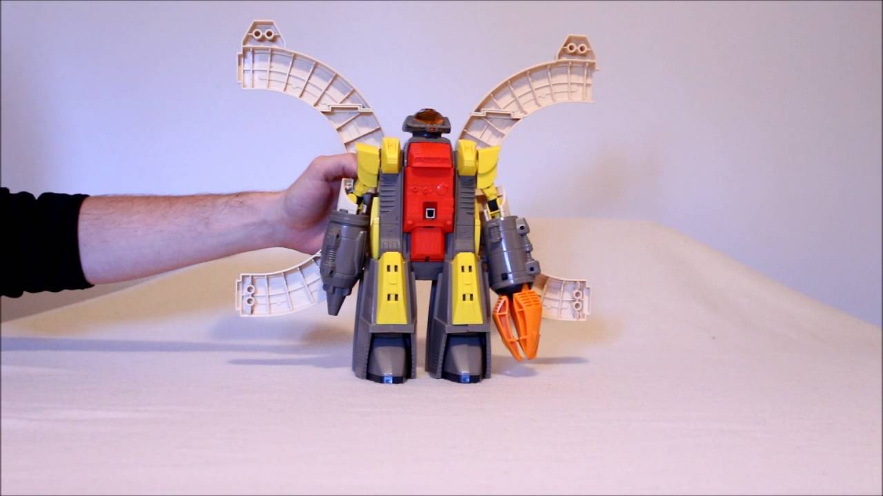 Supreme Transformers トランスフォーマー Figure Transformers Adventure Optimus Prime Supreme Mode Toys R Us