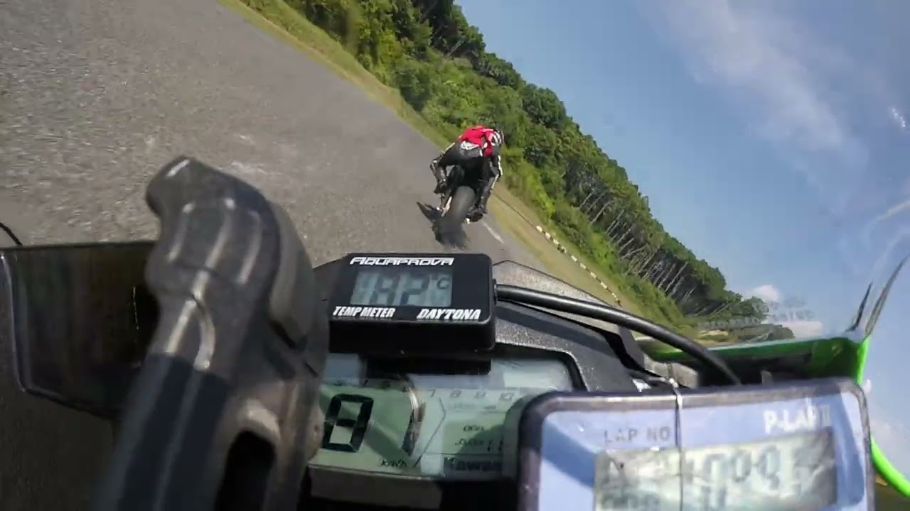 2025/8/30　鈴鹿ツインサーキット　朝練　ニンジャ250SL　前半