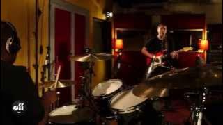 OFF STUDIO - Cris Cab 