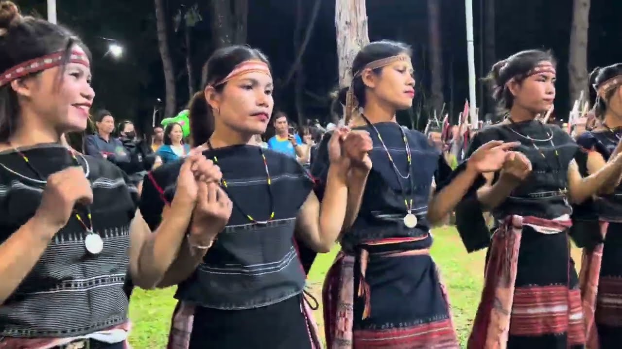 Hát dân ca ba na của làng Đak Pơ Kao Xã Tơ Tung huyện K’Bang