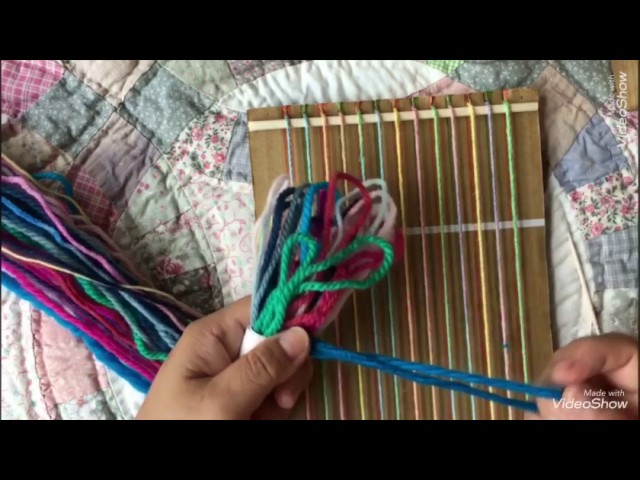 ダンボール織り機を作ったよ・毛糸・保育 注)新しい動画もあります。これは古い方です。❤︎DIY/wool/weaving  loom/cardboard❤︎#105