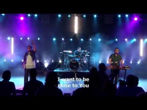 Hillsong Young & Free (+) Close (Live)