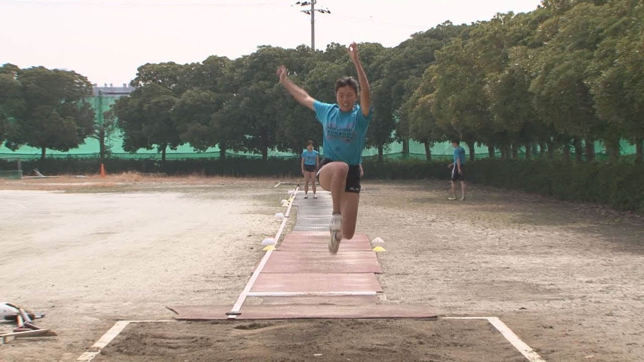 陸上 花岡 麻帆氏に見る 実践三段跳指導法 フレキハードル バウンディング 1026 2 Youtube