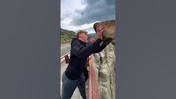 Stop scrolling! This AI tool will blow your mind 💻💣”