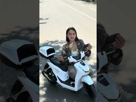 Электромобиль скутер двухколесный детский HONDA M 6535EL-1 (24V) с музыкой, белый, видео 1