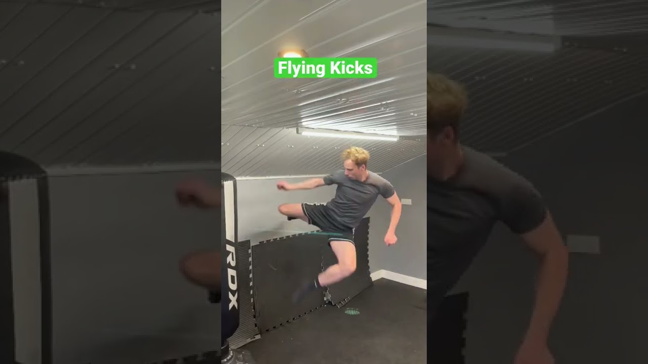 HOW TO FIGHT LIKE BATMAN | Robert Pattinson 