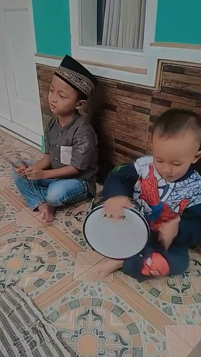 Marawis anak cilik lucuu Mars Banser NU...