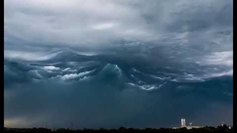 🔥Time laps of clouds rolling over Kentucky like ocean waves 🔥