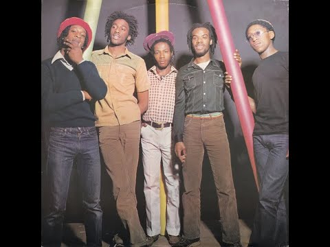 Aswad - I A Rebel Soul & Leigh Dread's Dub Version
