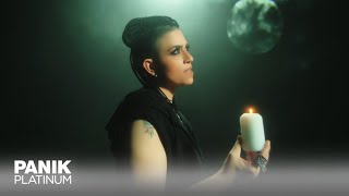 Billie Isak - Το Αχ - Official Music Video