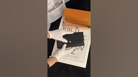 LOUIS VUITTON M82257 黑壓紋多夾層信封長夾