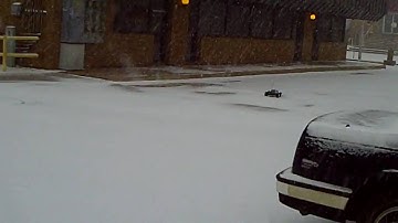Traxxas Rustler XL-5: First Drive In Snow