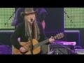 Willie Nelson - Good Hearted Woman (Live at Farm Aid 2013)