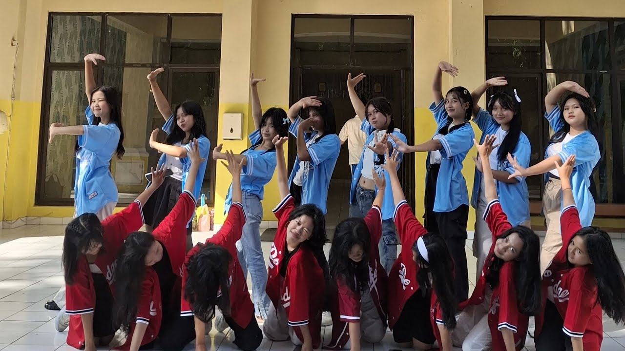 MODERN DANCE SMK YADIKA SOREANG PERAYAAN HUT RI KE-80 