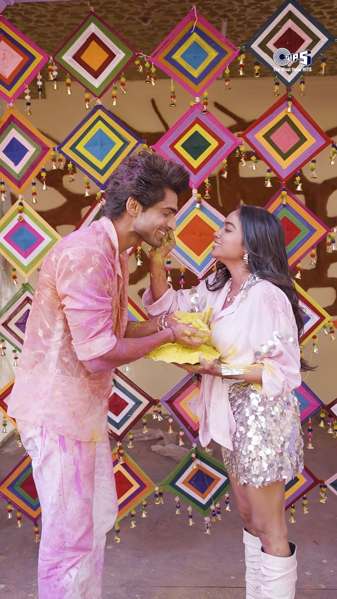 Happy Holi #holi Holiya Mein Ude Re Gulal #manisharani #abhishekkumar #dance